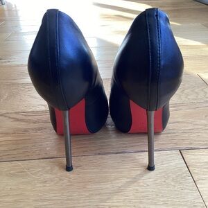 Punk / Vintage B Queen black peep toe heels